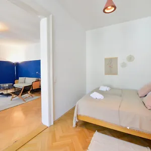 Beautiful Flat Next To Karlskirche Wien